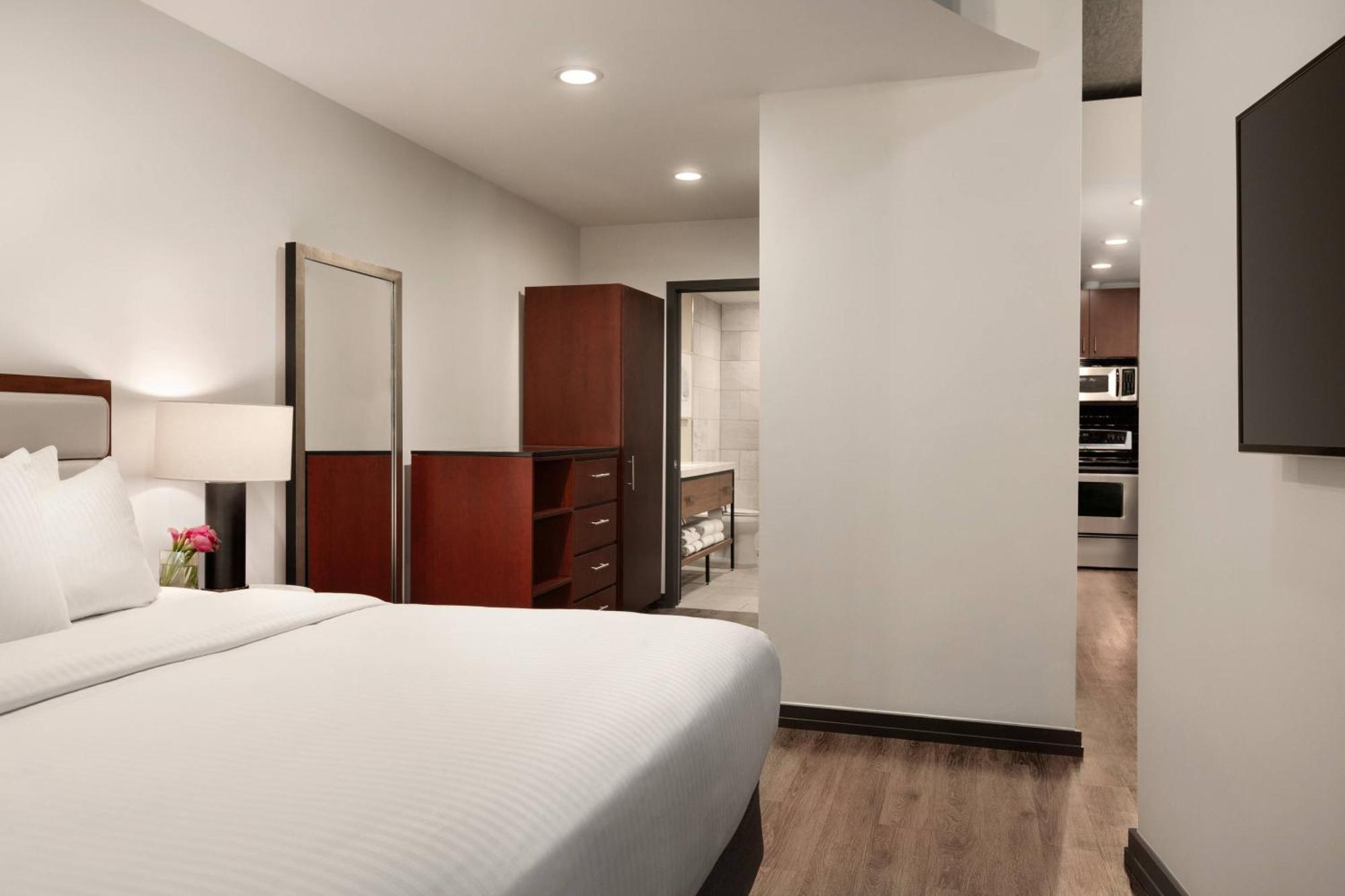 Hotel Twelve Midtown, Autograph Collection Atlanta