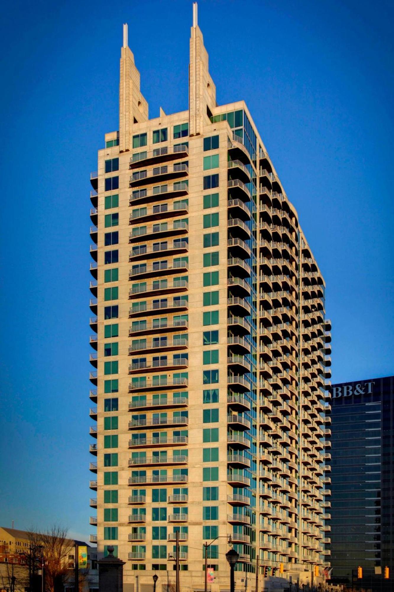 Twelve Midtown, Autograph Collection