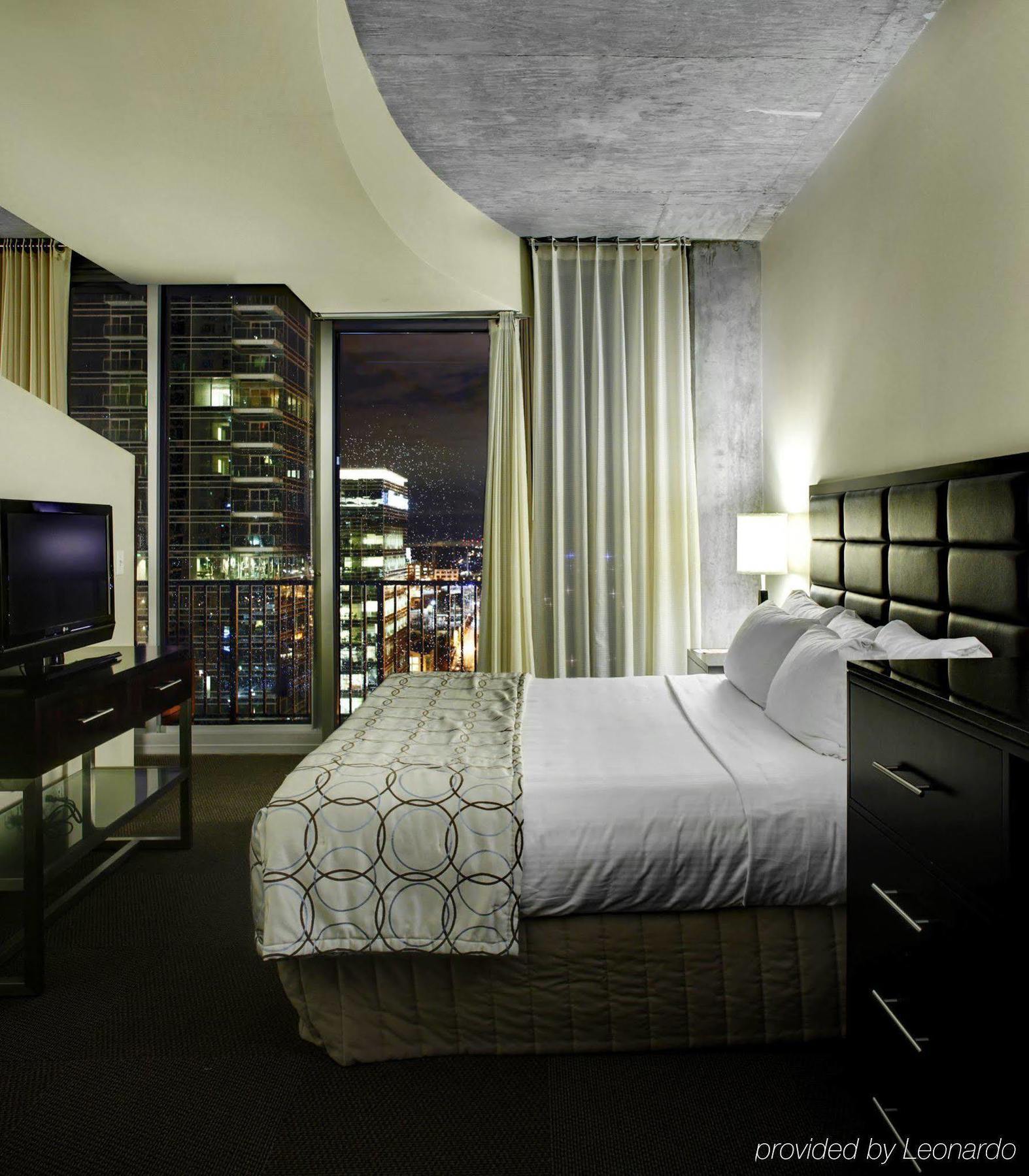 Twelve Midtown, Autograph Collection Hotel